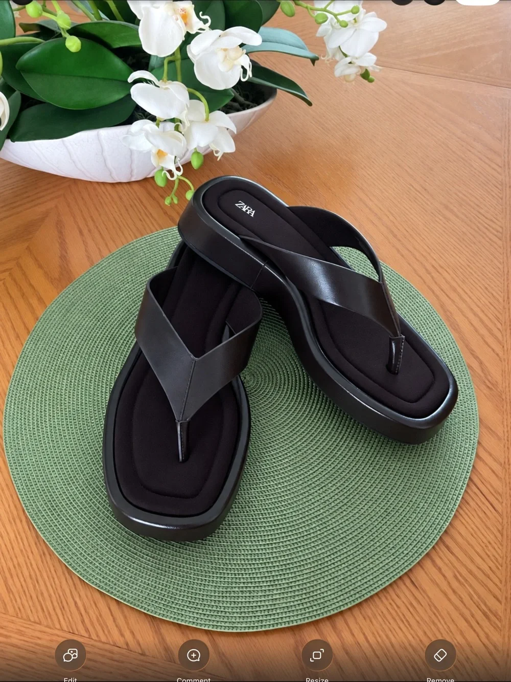 Zara Brown Like New Flat Strap Platform Sandals size 9.5 (40)